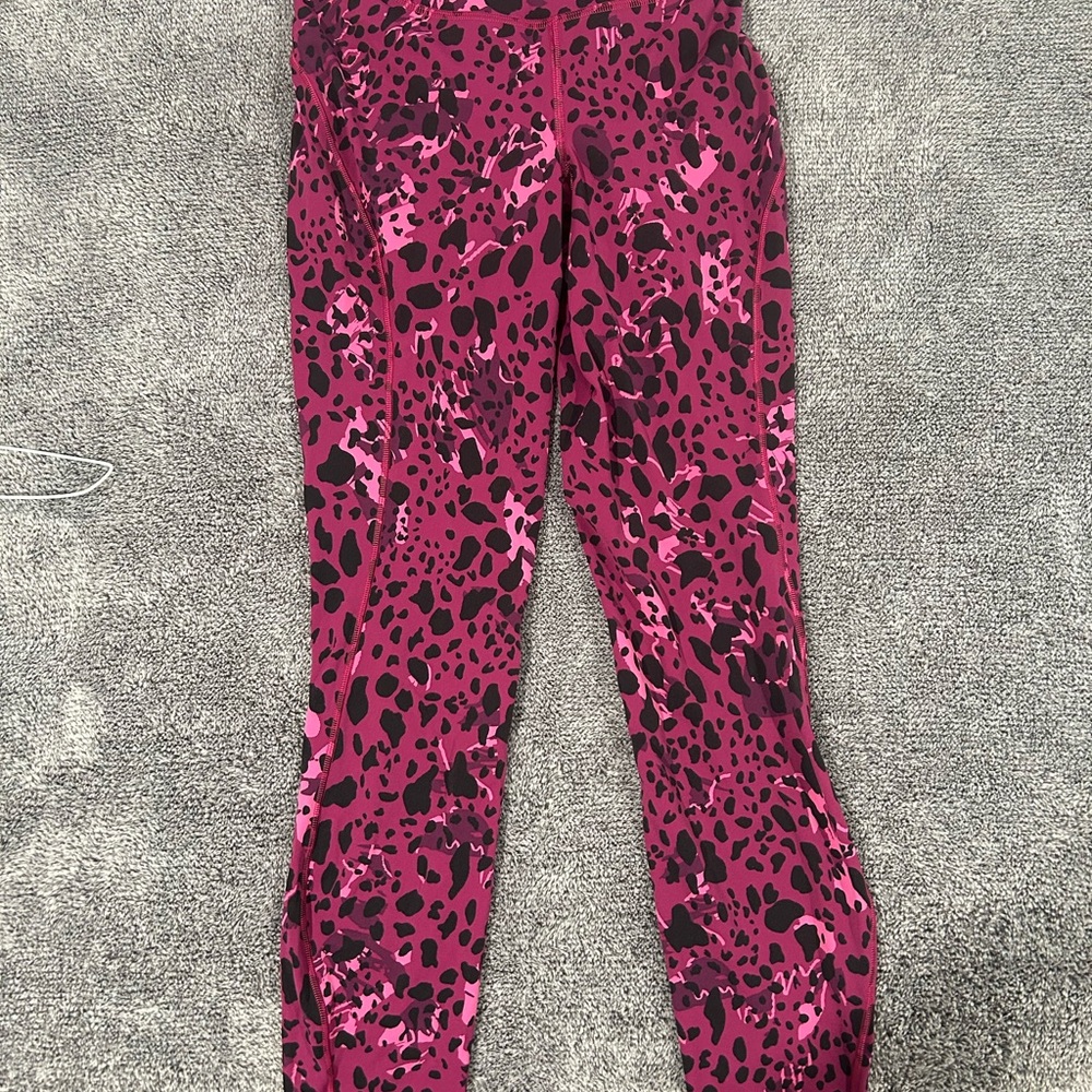 Lululemon Leopard Print Pink Capri length Legging